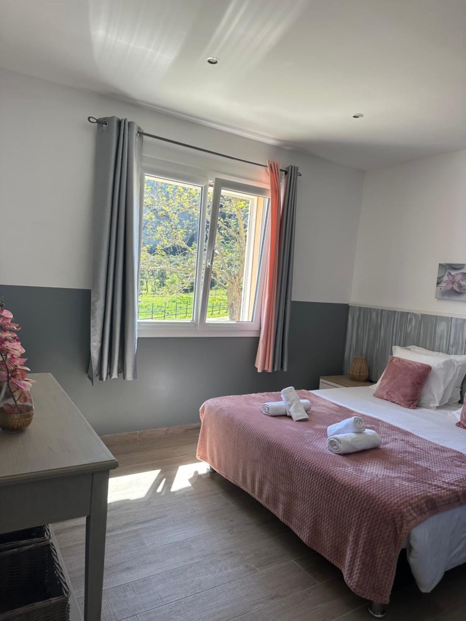 Villa A Santa Trinita Bonifacio  Esterno foto