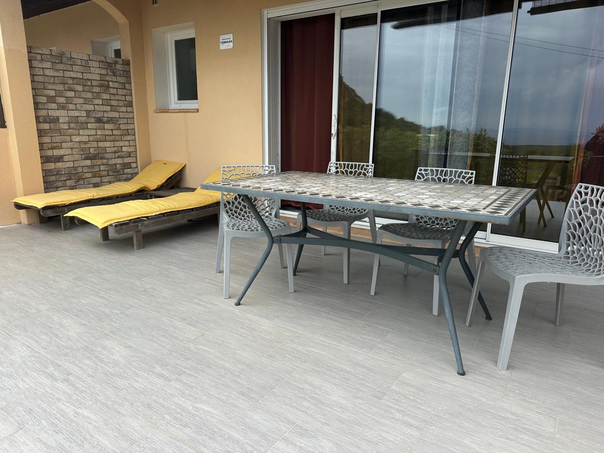 Villa A Santa Trinita Bonifacio  Esterno foto